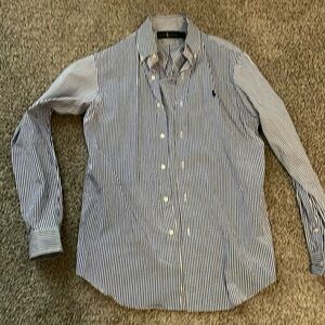 Excellent used condition. Blue and white striped.